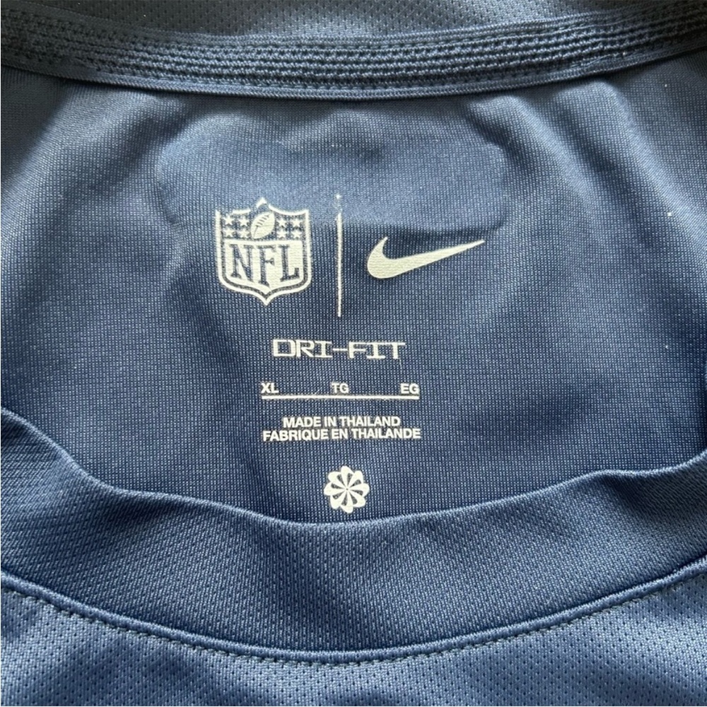 Dallas Cowboys On-Field Shirt - Picture 3 of 5